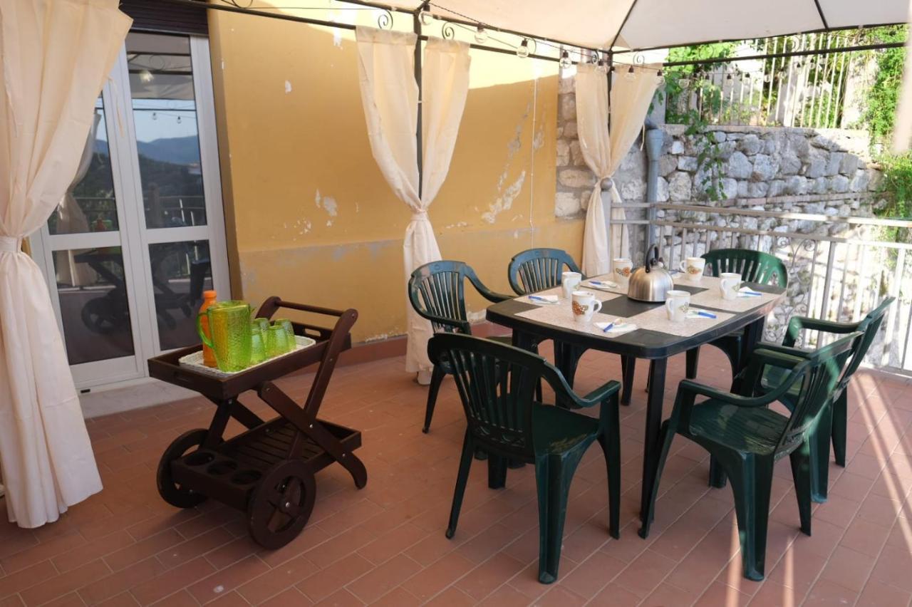 Ferienwohnung La Residenza Dei Nonni Montefranco Exterior foto